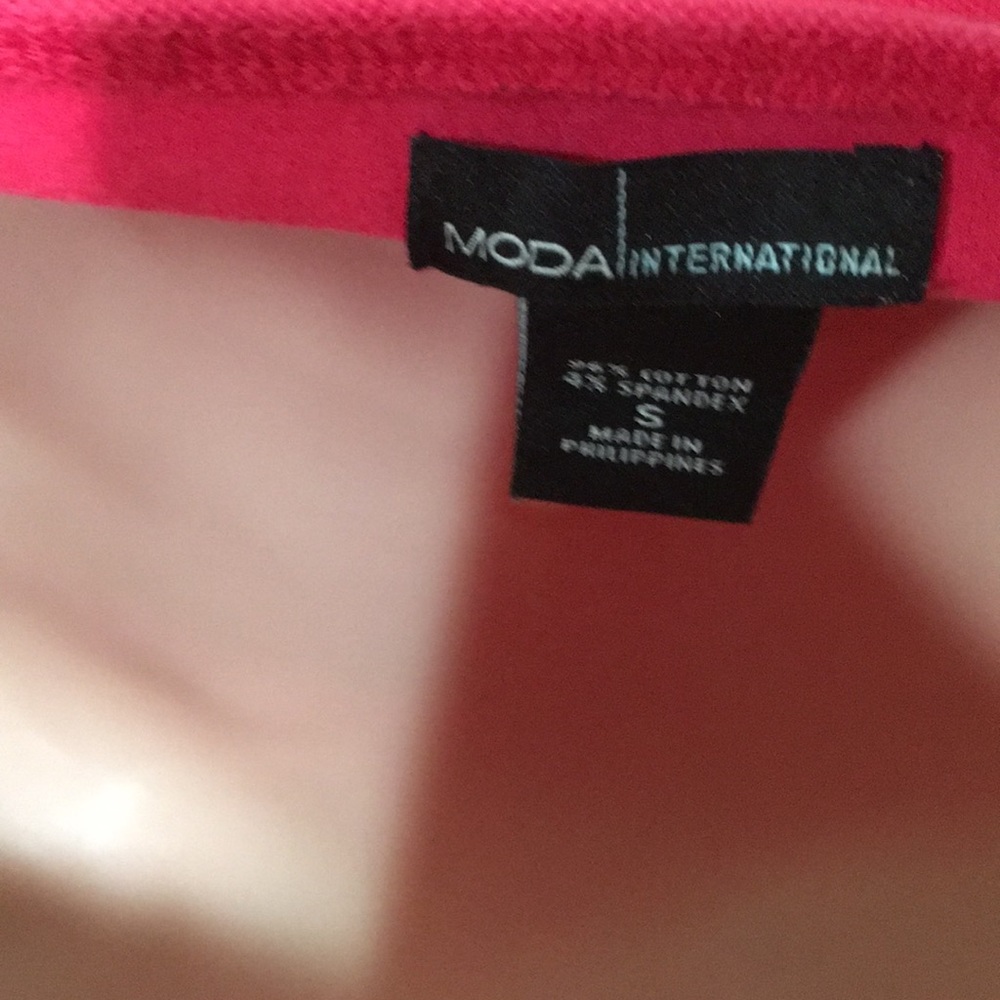 Moda Intl Vs Red Romper Size Small - image 6